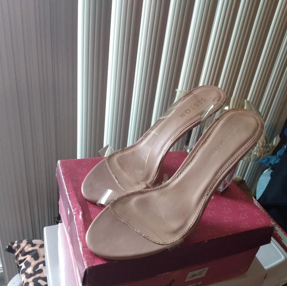 Size 10 clear chunky heel sandals - Picture 2 of 4